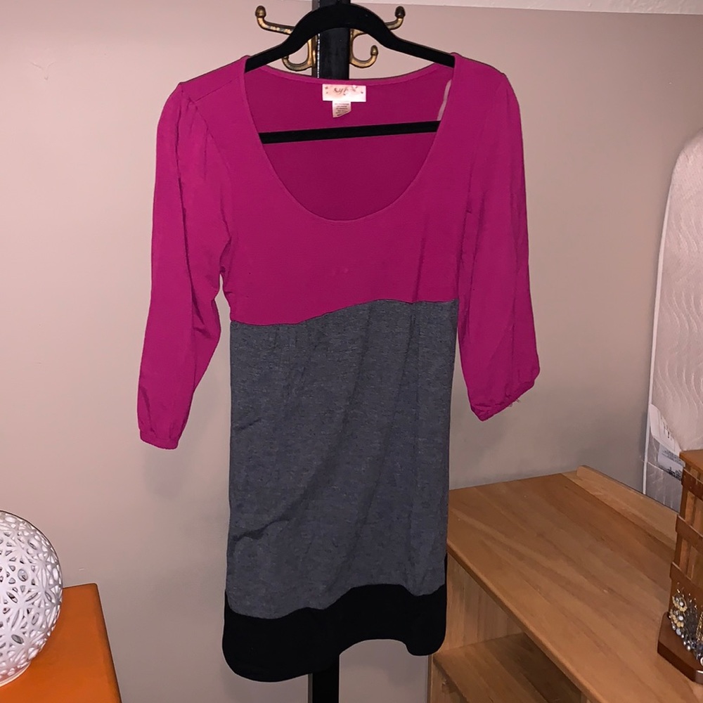 Knee length 3/4 sleeve dress maroon grey black